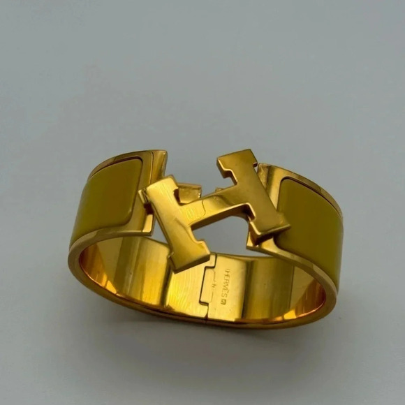 Hermes Jewelry - HERMES Click H Bracelet Yellow Gold with Yellow Enamel